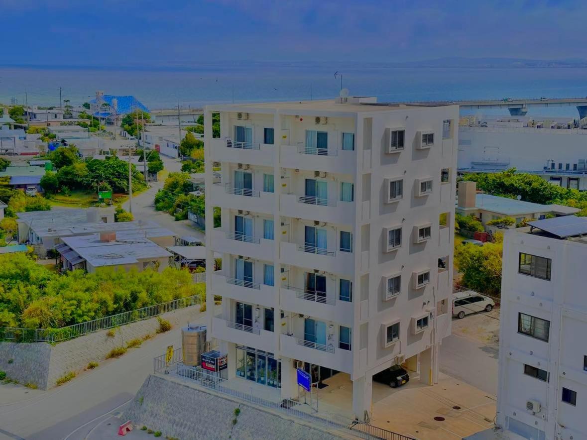 Vent Du Vent.Nj最上階 Apartment Urasoe Bagian luar foto